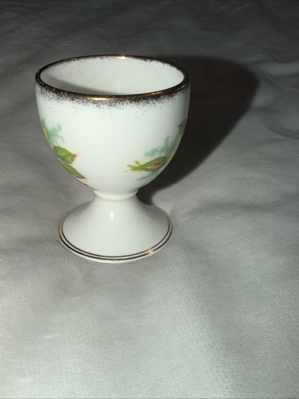 Royal Albert Yellow Tea Rose Egg Cup Bone China England Mint Condition