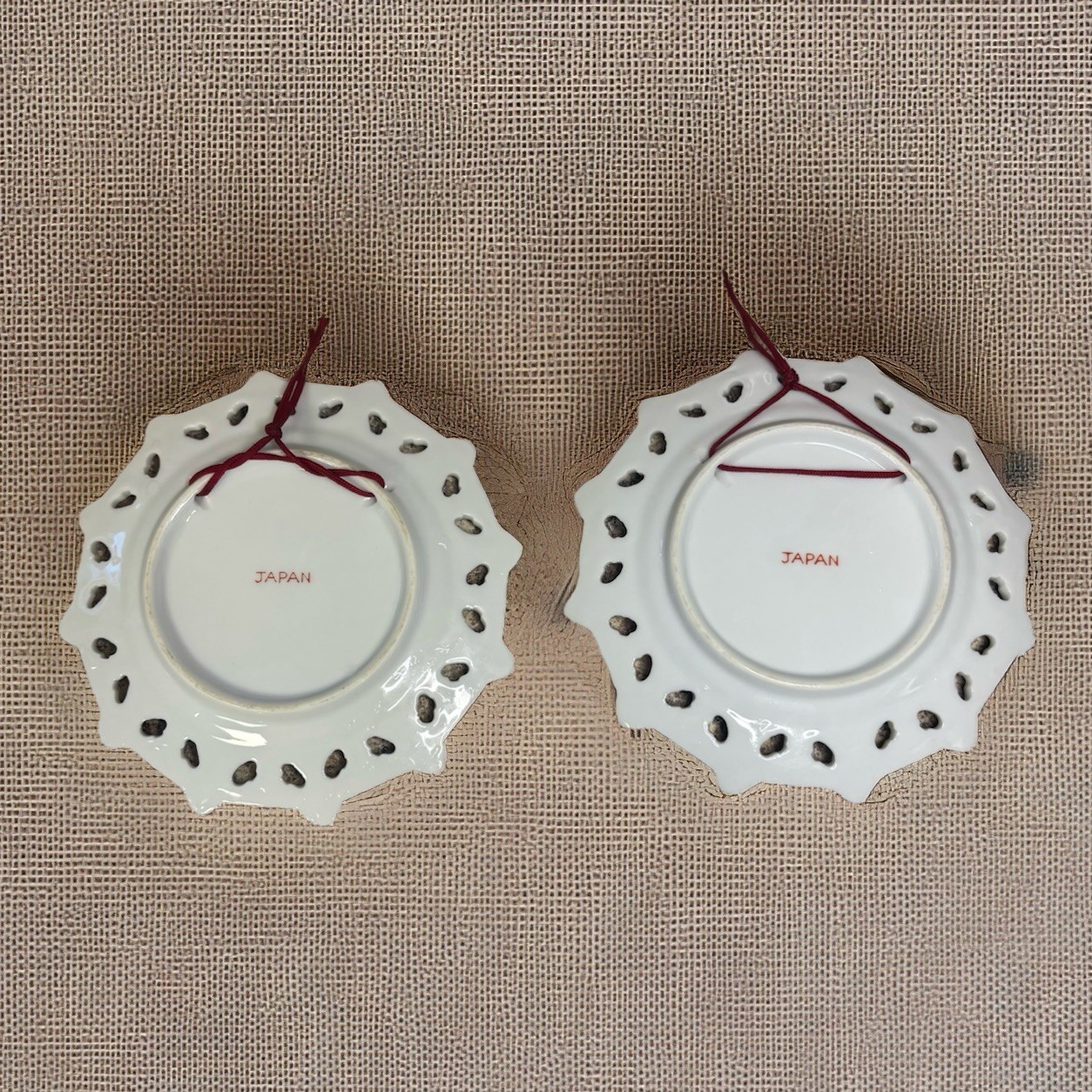 Vintage Floral Decorative Wall Plates Porcelain Japan Lattice Style Rim Set Of 2