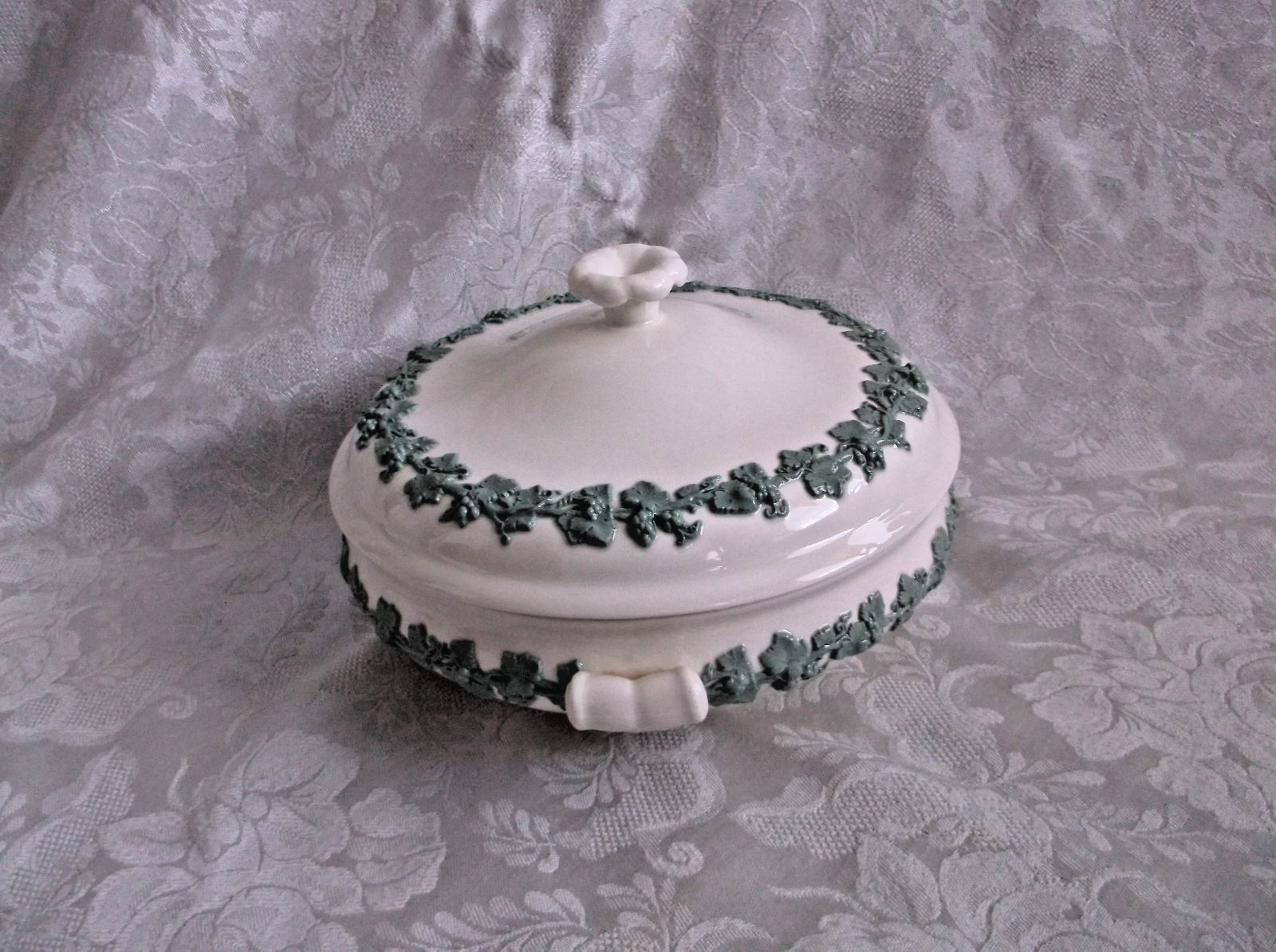 Wedgwood Embossed Queensware Celadon on Cream Covered Vegetable Bowl 8¼”