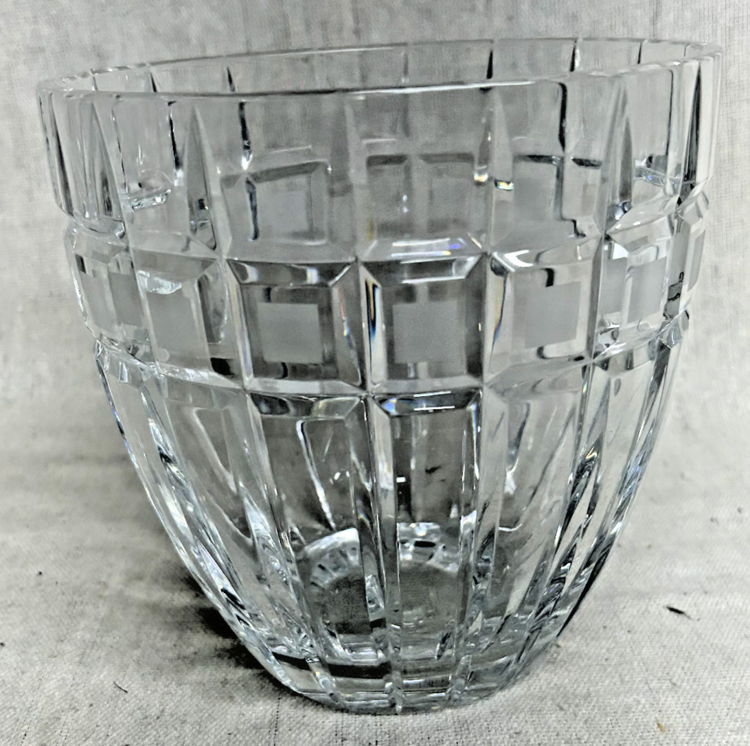 Marquis By Waterford Vase Hand Cut Crystal Quadrata Frosted Raise Square 6 5/8″