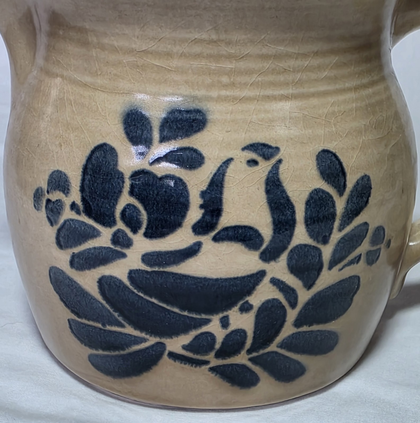 Pfaltzgraff Folk Art 550 Stoneware Teapot 8″ Blue Tan, 40oz Bird Marked