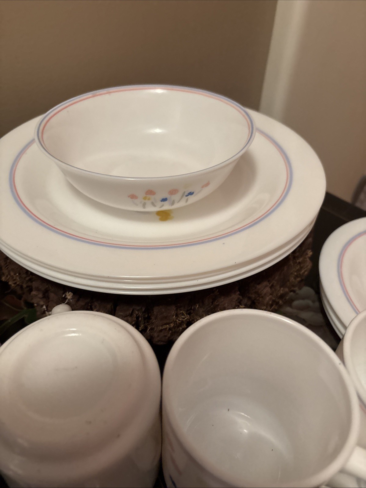 ARCOPAL France PASTORAL Vtg. Milk Glass 4 Salad 4 dinner, 3 soup bowls 4 Mugs
