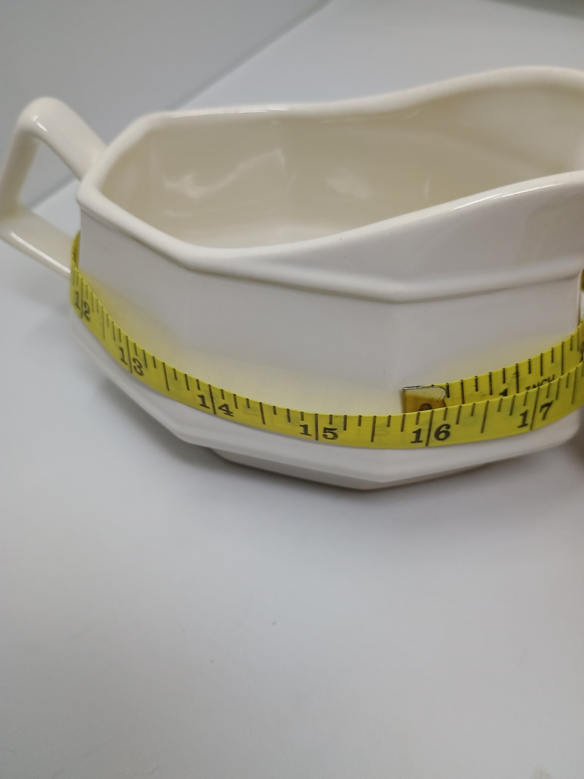 Vintage Homer Laughlin Colonial White Dover Gravy Boat Ivory White Ironstone