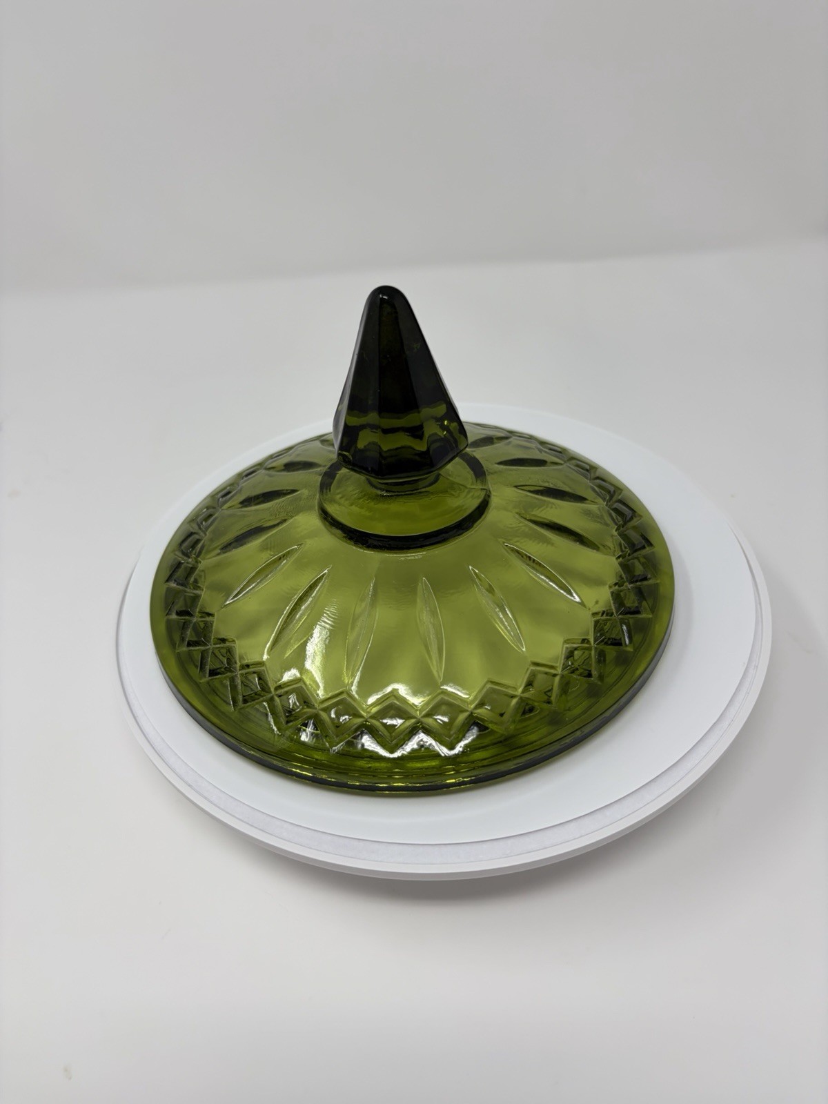 Vintage Indiana Glass Avocado Green Princess Diamond Point Candy Dish with Lid