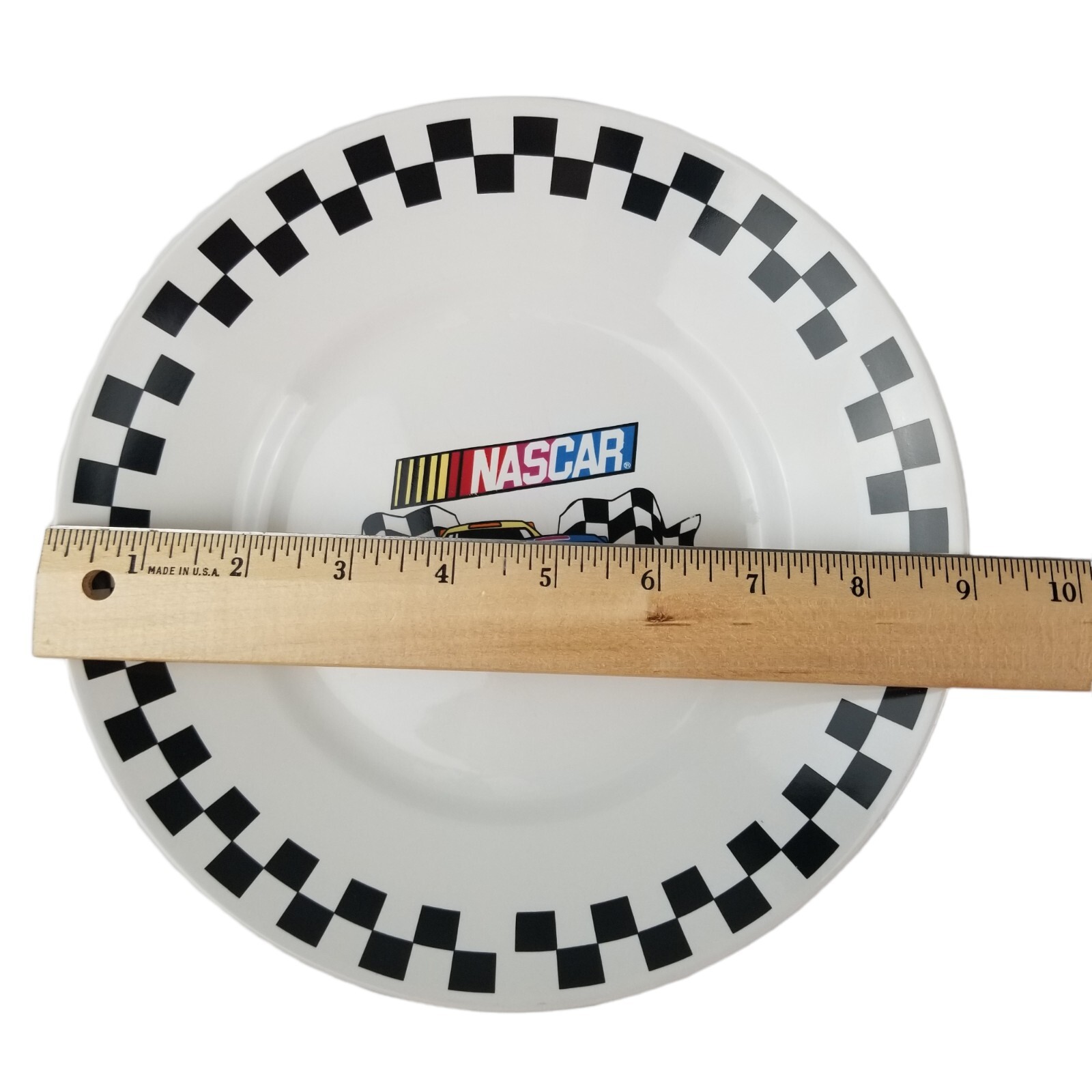 Gibson Nascar Victory Dinnerware Set Service for four 16 pieces Racing Checkered