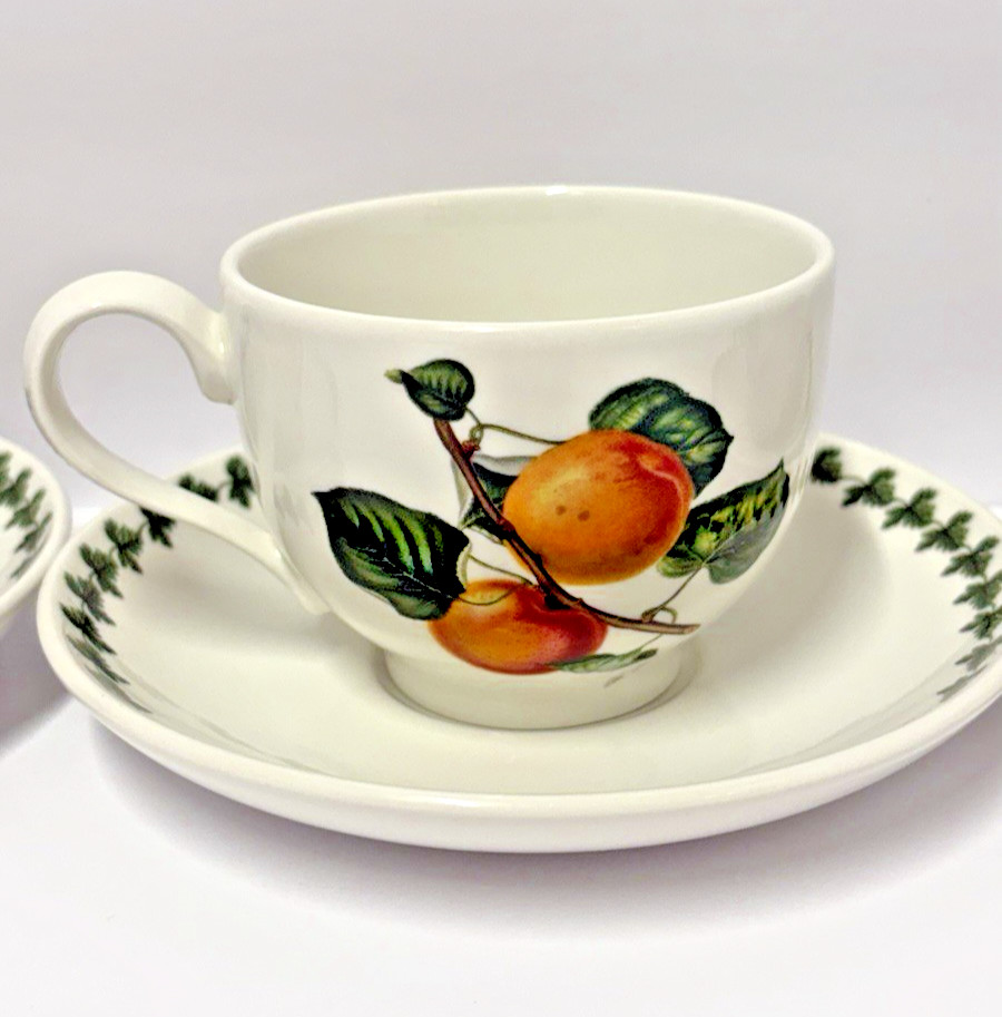 Portmeirion Pomona Traditional Footed Tea Coffee Cups & Saucers Gr Britain Set 4