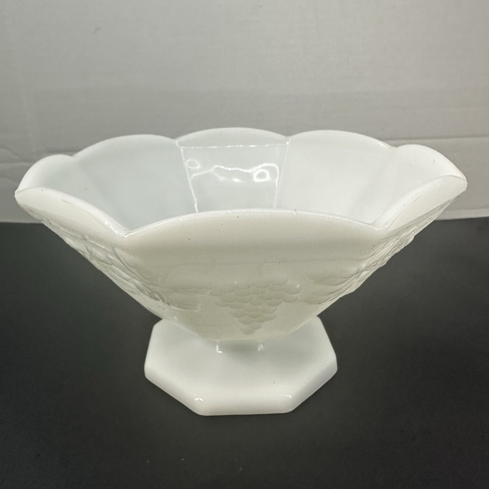 Milk Glass Grapes and Leaves Footed Pedestal Fruit Bowl Octagon 9″