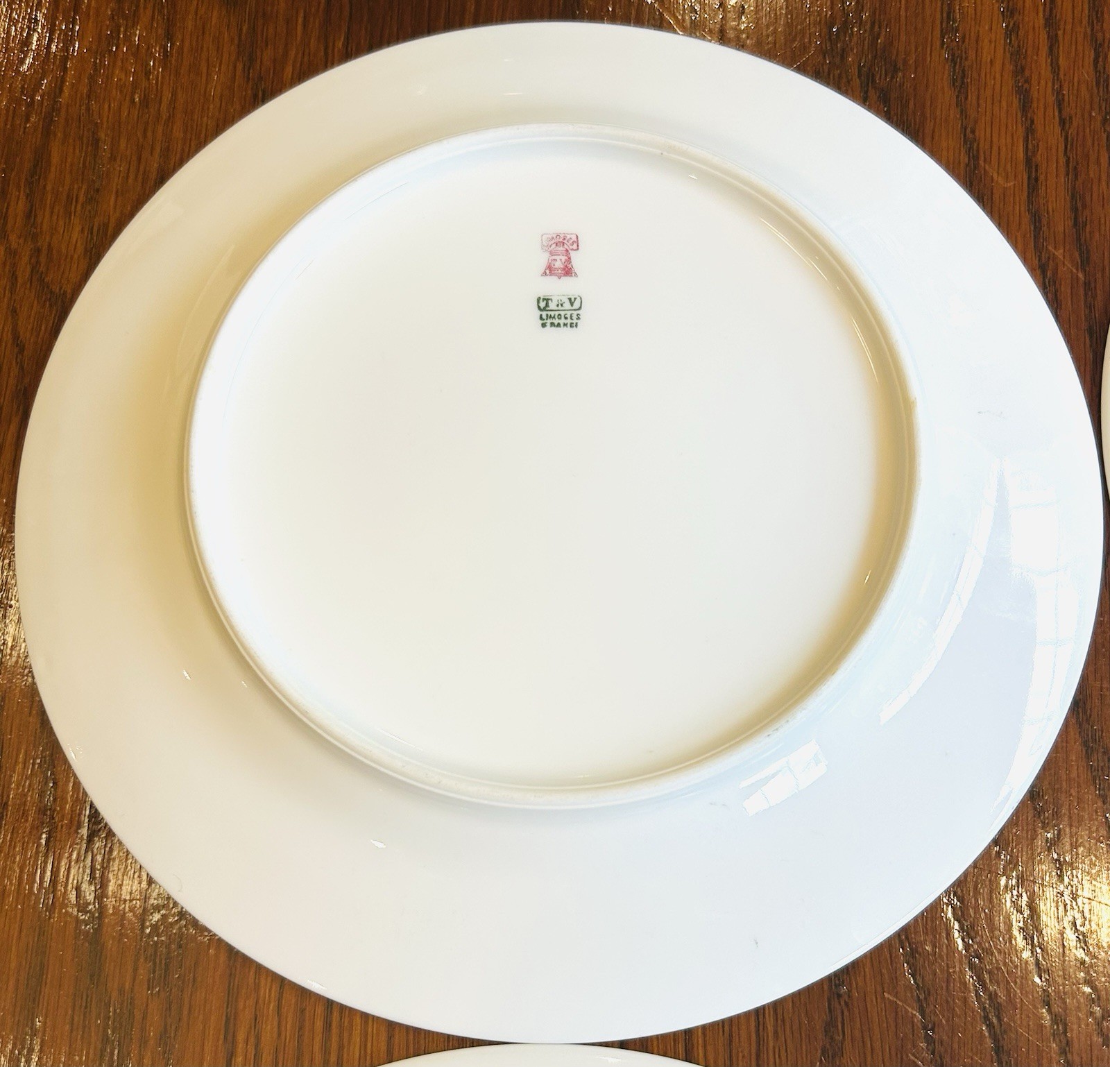 4-VTG Limoges France T&V Tressemanes & Vogt gold leaf/vine border Salad Plates B