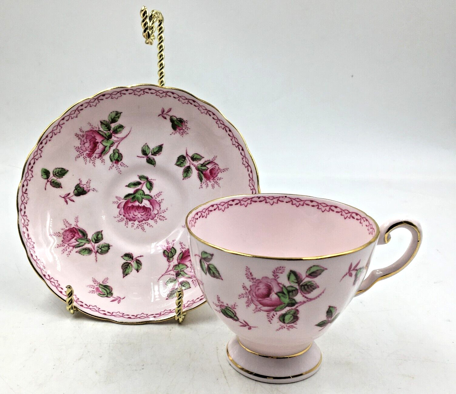 Vintage TUSCAN Fine Bone China Pink ROSEBUD Footed Cup & Saucer Set Gold #497H