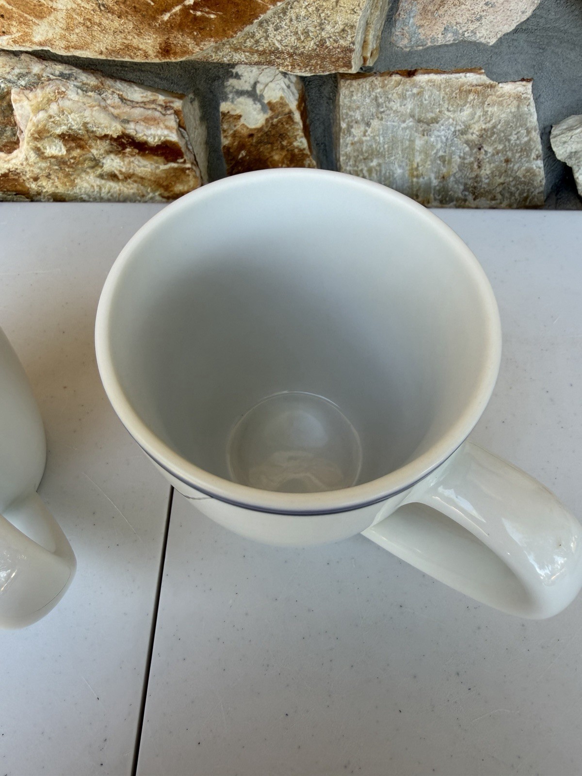 Set of 2 Oneida Maitre D’ Mugs – White Blue Band Styled Coffee Cups