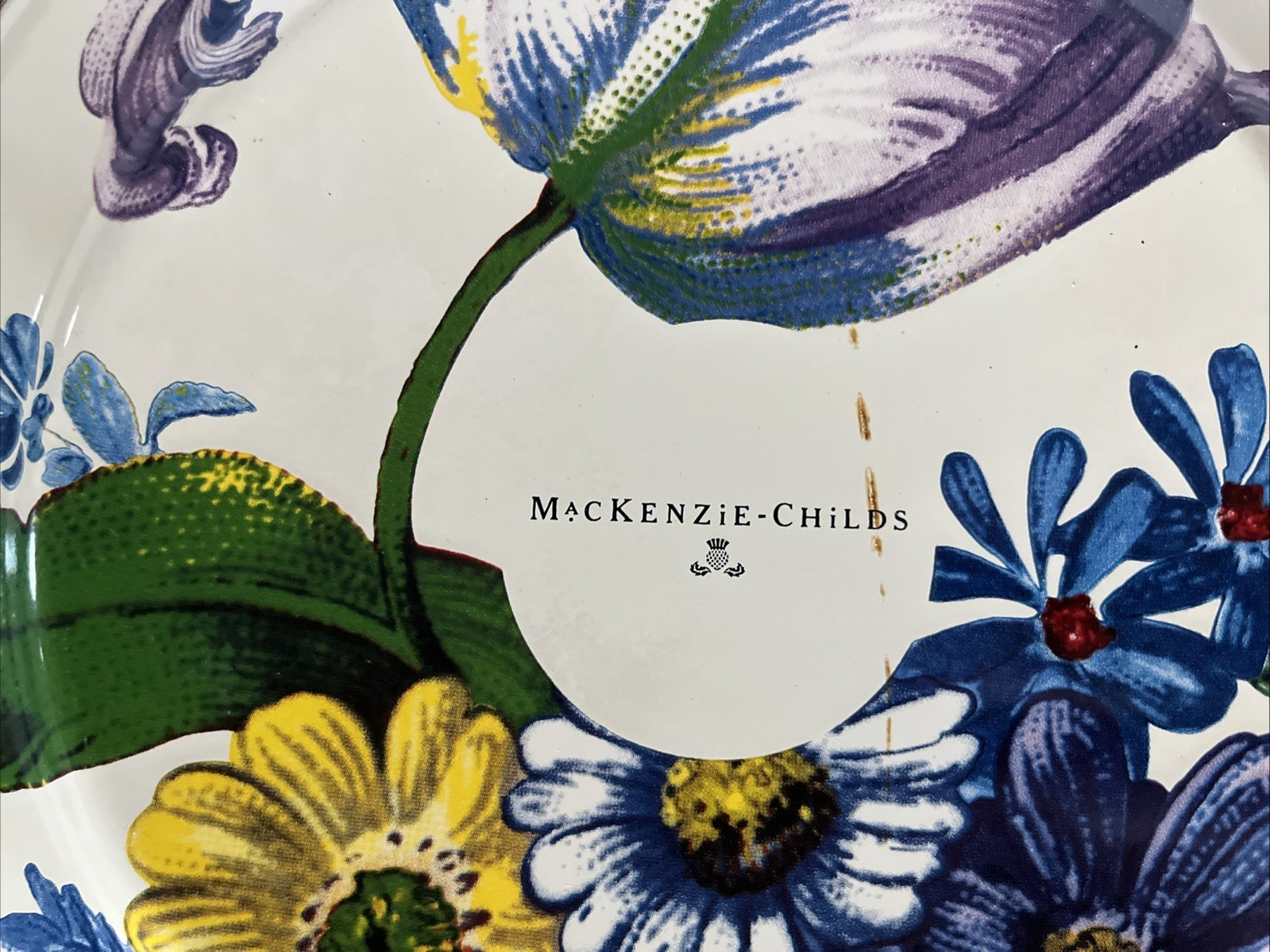 Lot Mackenzie Childs 10.25″ white flower market enamel dinner plates