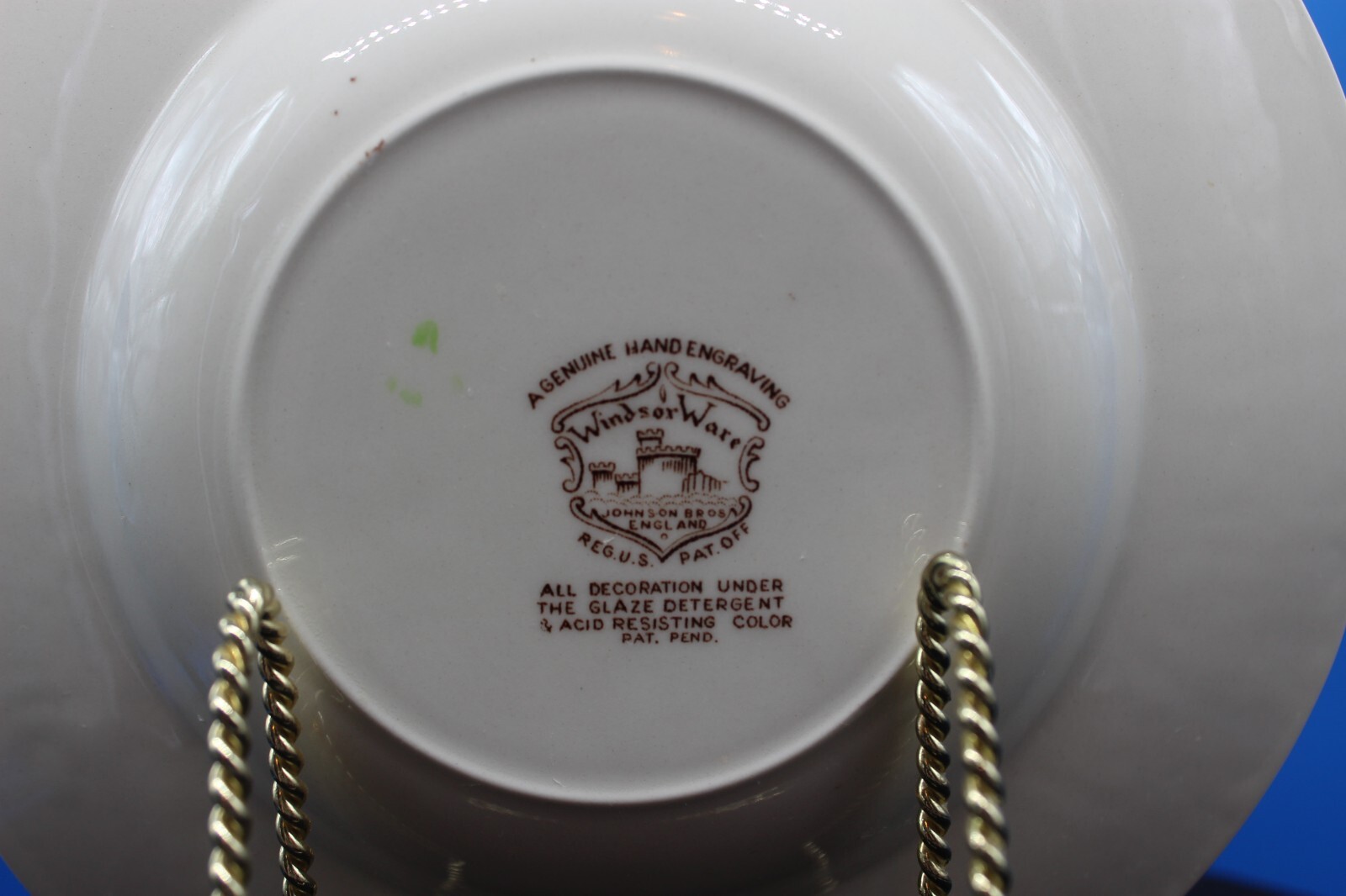 Windsor Fruit-Windsor Ware-England-Johnson Brothers- 8 3/4 Bowl Set of 2