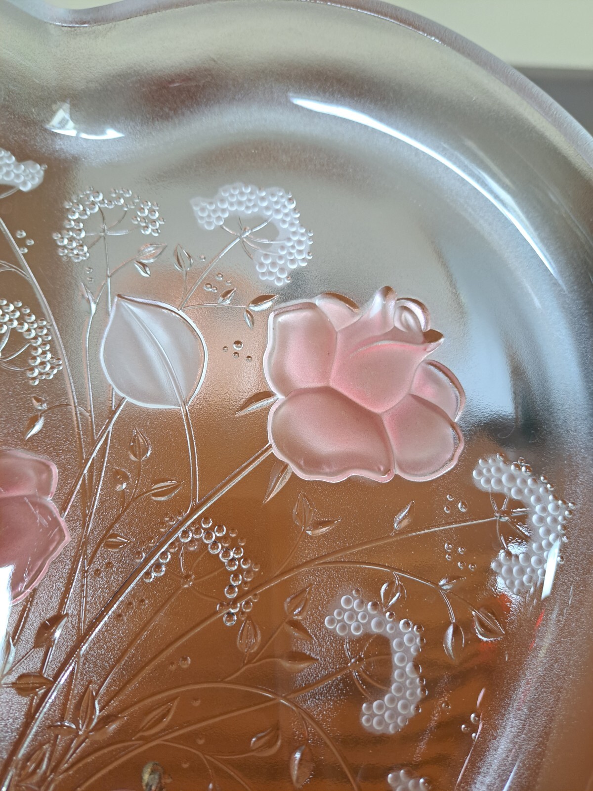 Mikasa Crystal GlassVintage Valentine Heart Shaped Serving Plate w/ Pink Roses