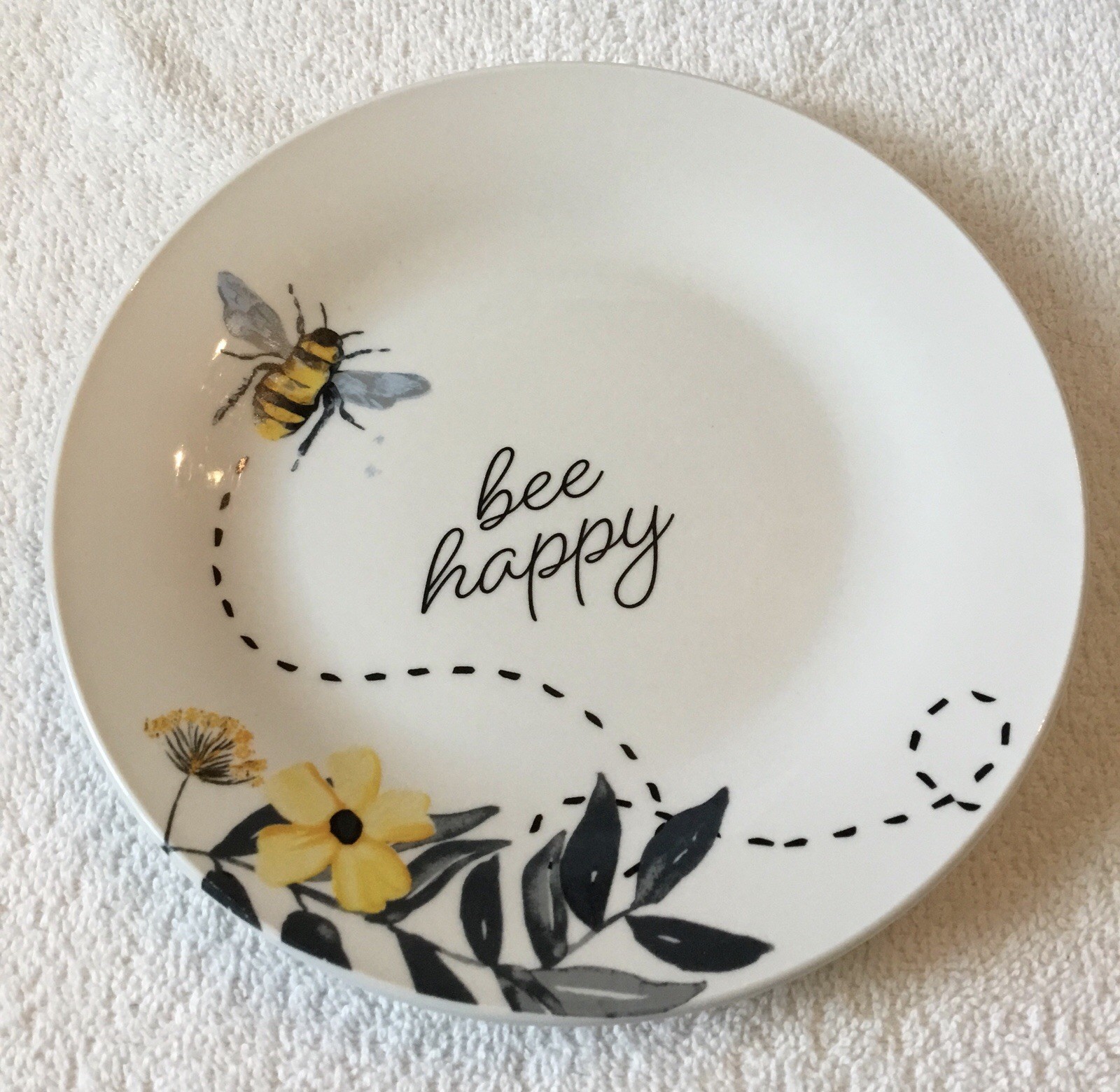 Royal Norfolk honey bee pattern 8″ plate set of 2