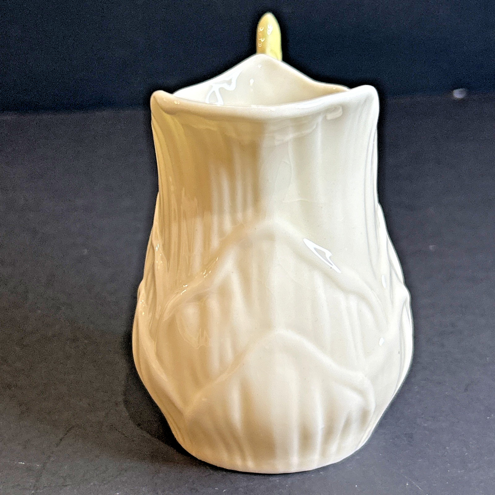 Belleek Lily White Creamer 3.25″ Yellow Handle 6th Green Mark 1965-1980