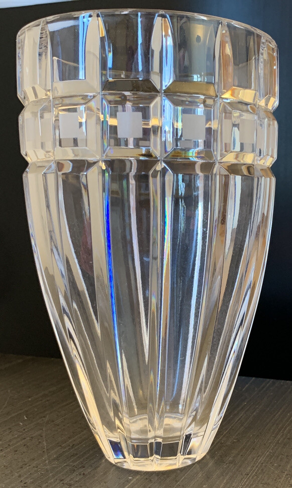 MARQUIS BY WATERFORD CRYSTAL 8″ QUADRATA RAISED FROSTED CUT SQUARES VASE