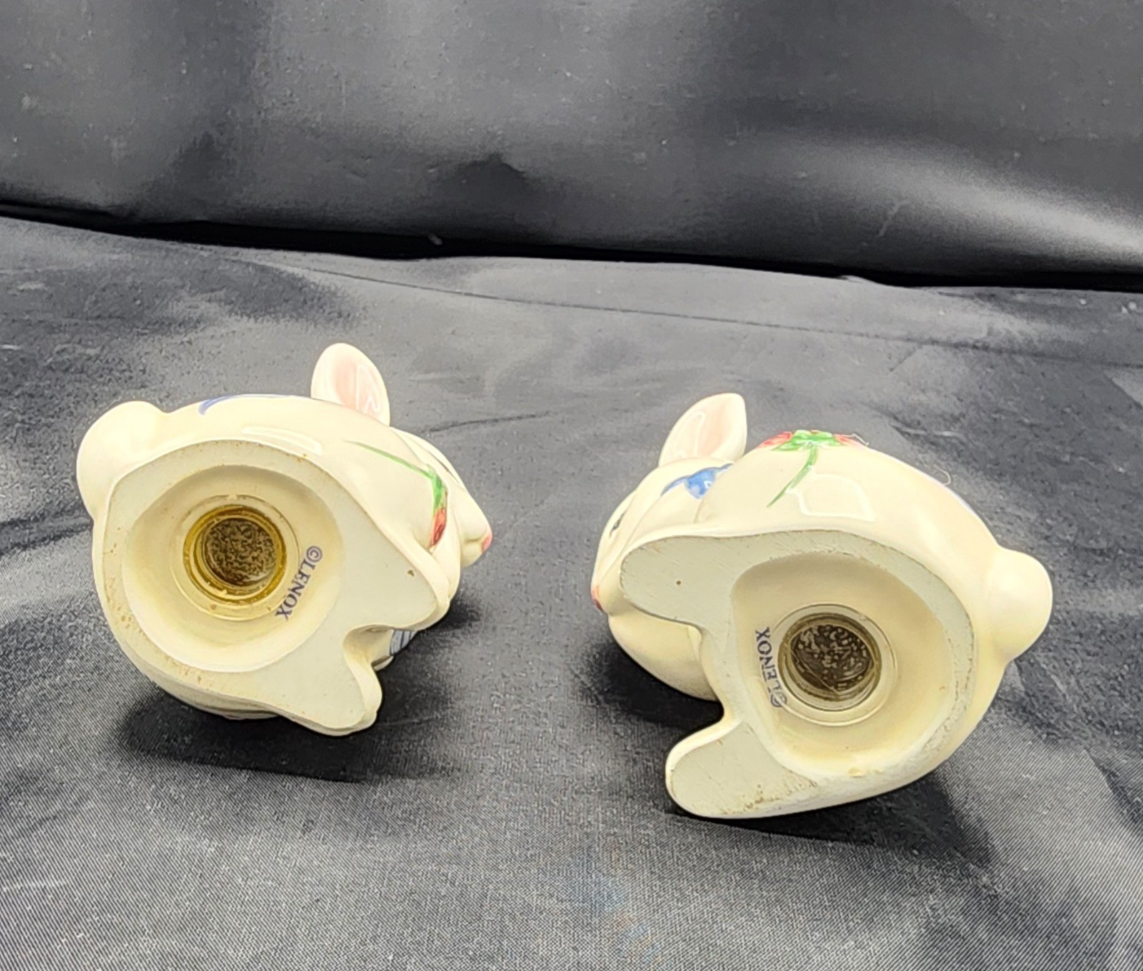 Lenox Poppies on Blue Salt and Pepper Shakers Bunnies Rabbits Easter