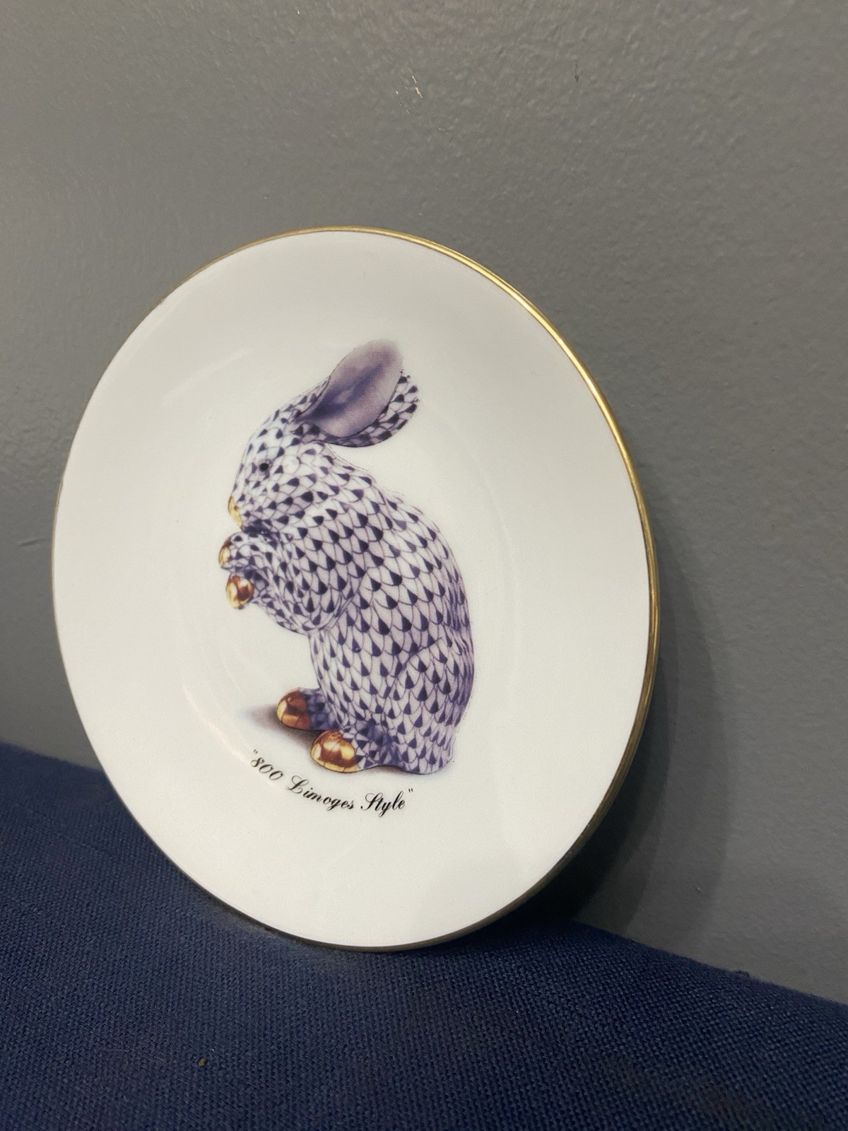 Vintage GODINGER 800 LIMOGES Style Blue Fishnet Rabbit Plate Gold Accents