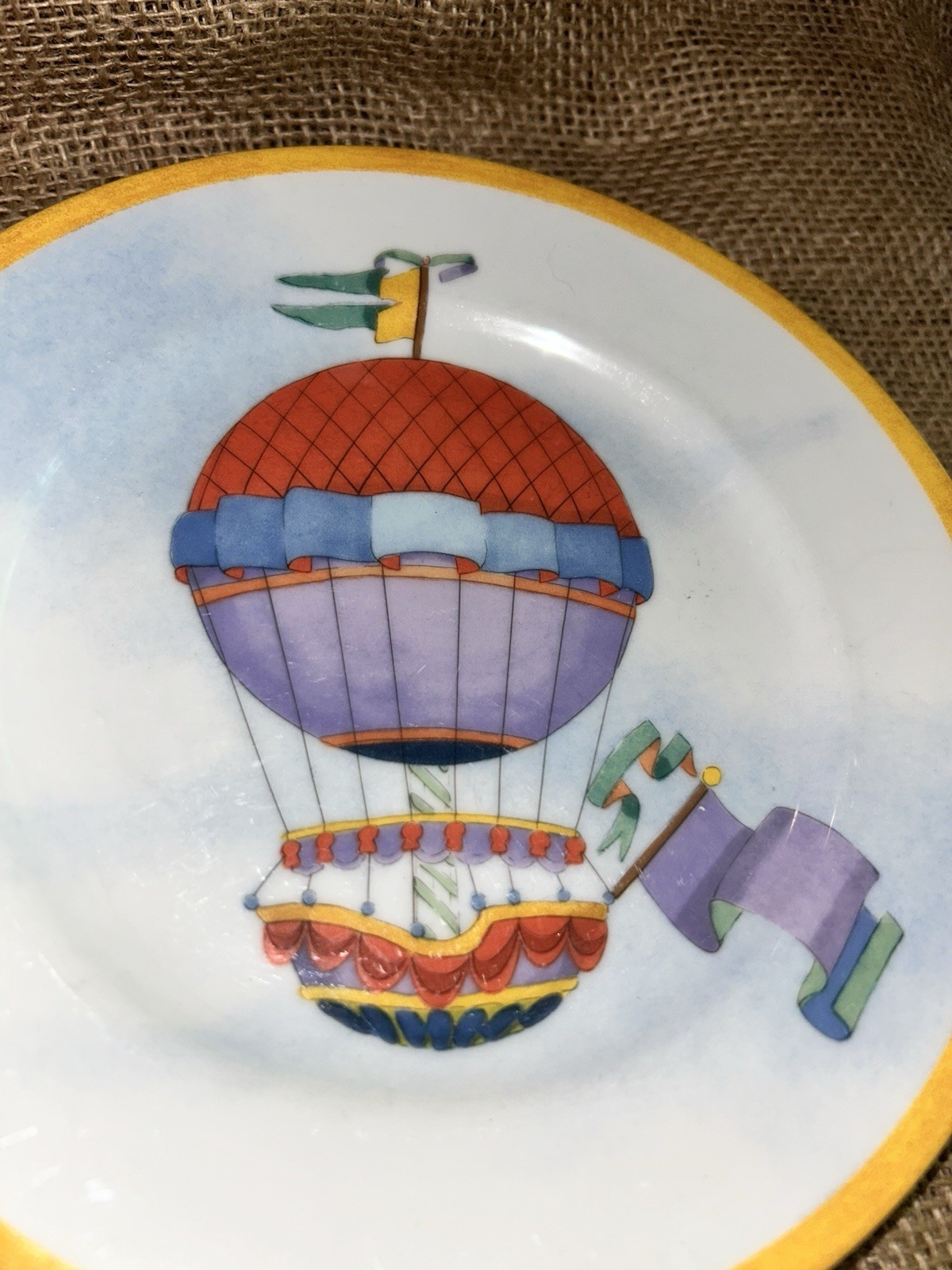 VTG Pair Williams Sonoma MONTGOLFIERE Hot Air Balloon 7.75”Diam Plate Japan USA