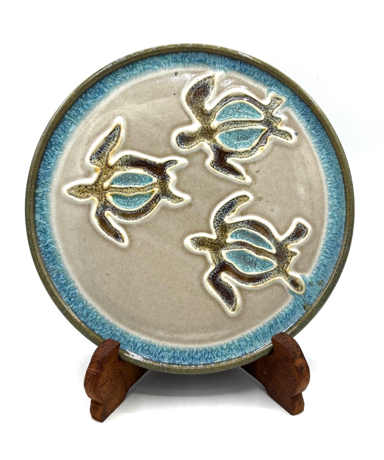 Turtle Art Pottey 8” Plate Blue Carved Sea Turtles by Eric Hertz Signed