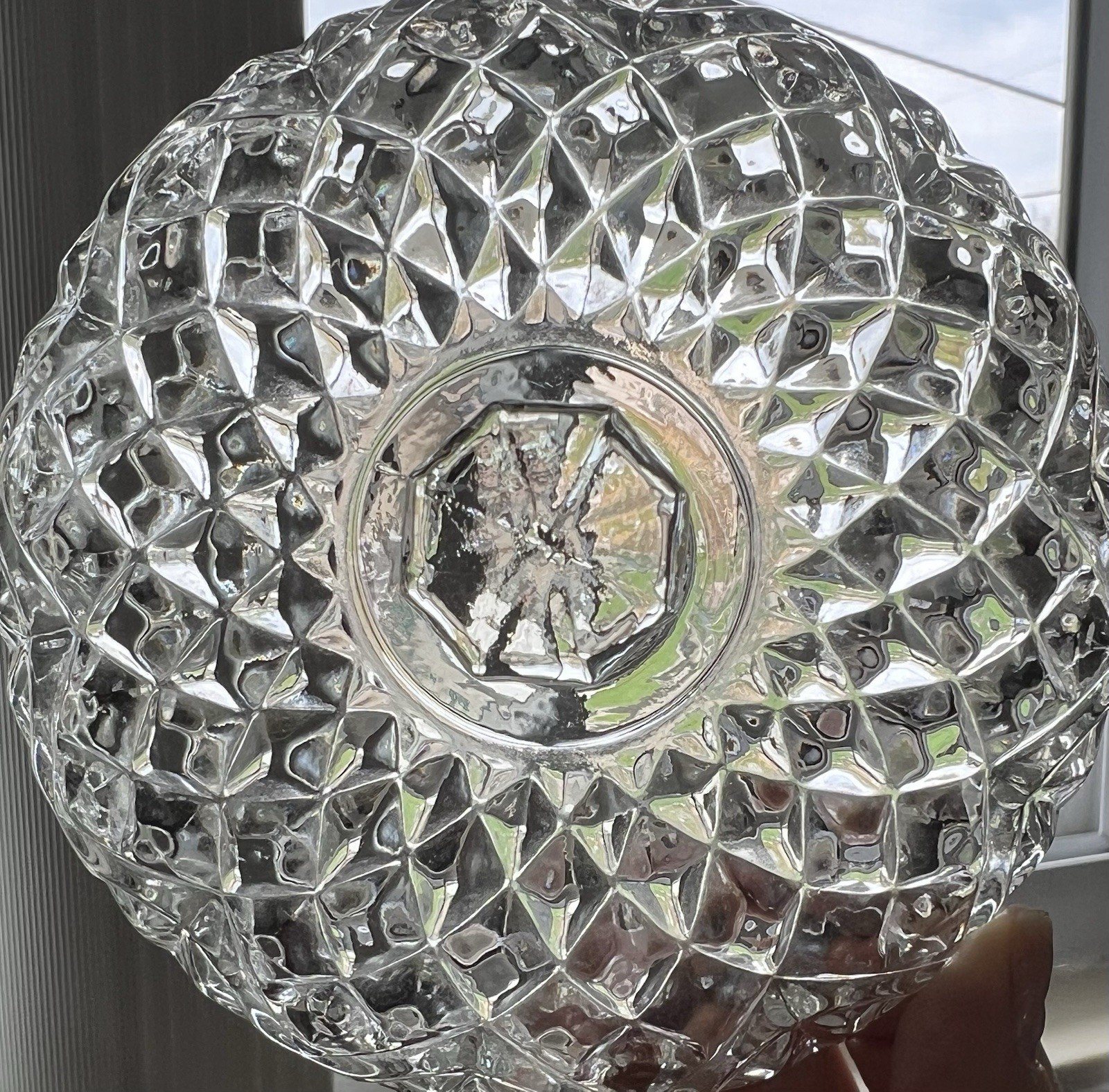 Vintage Anchor Hocking Round Glass Covered Dish Tray Prescut Pattern 7”W