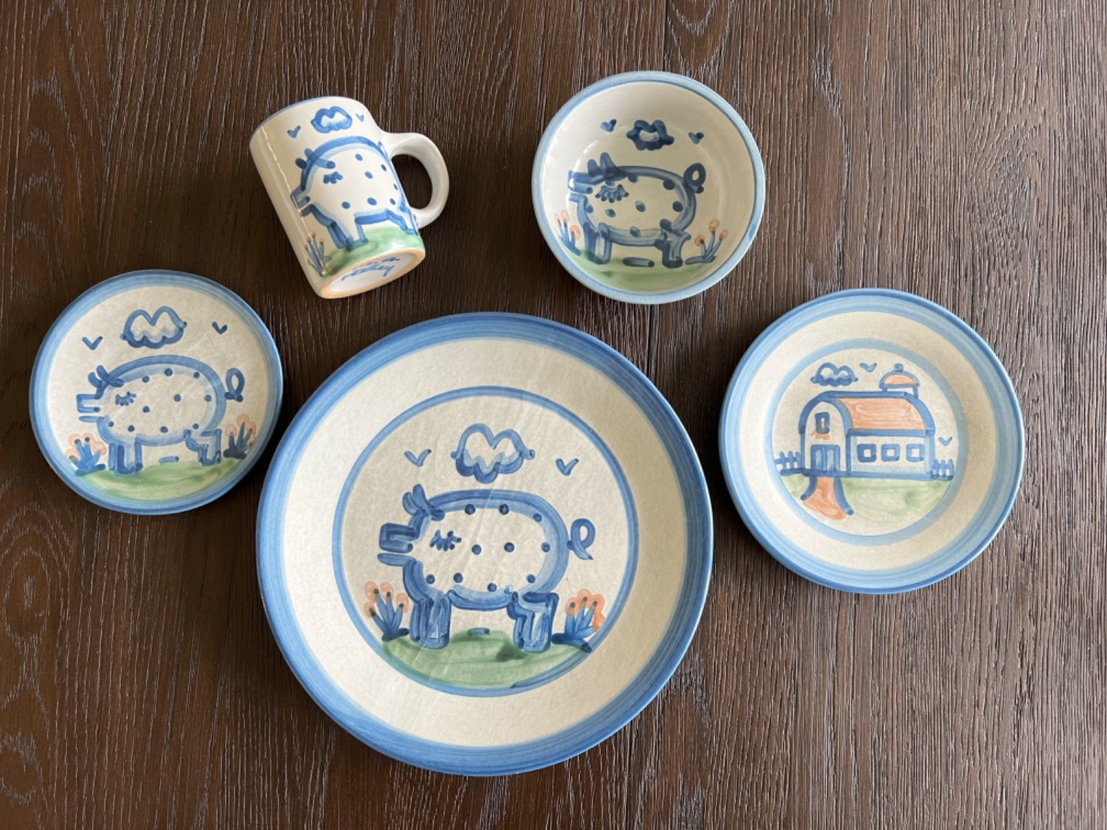 Lovely Collection of Mary Alice Hadley Stoneware, Country Scene, 41 Pieces