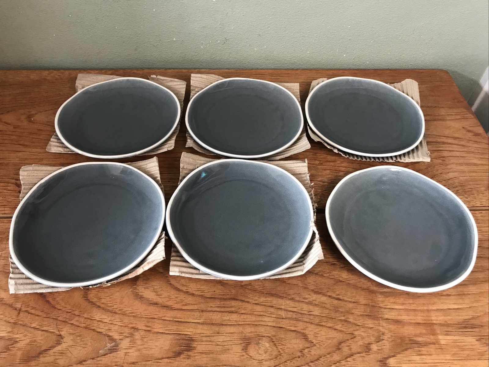 Six Arcoroc Professional Porcelain 6 1/2” Bread Plates Blue/white trim
