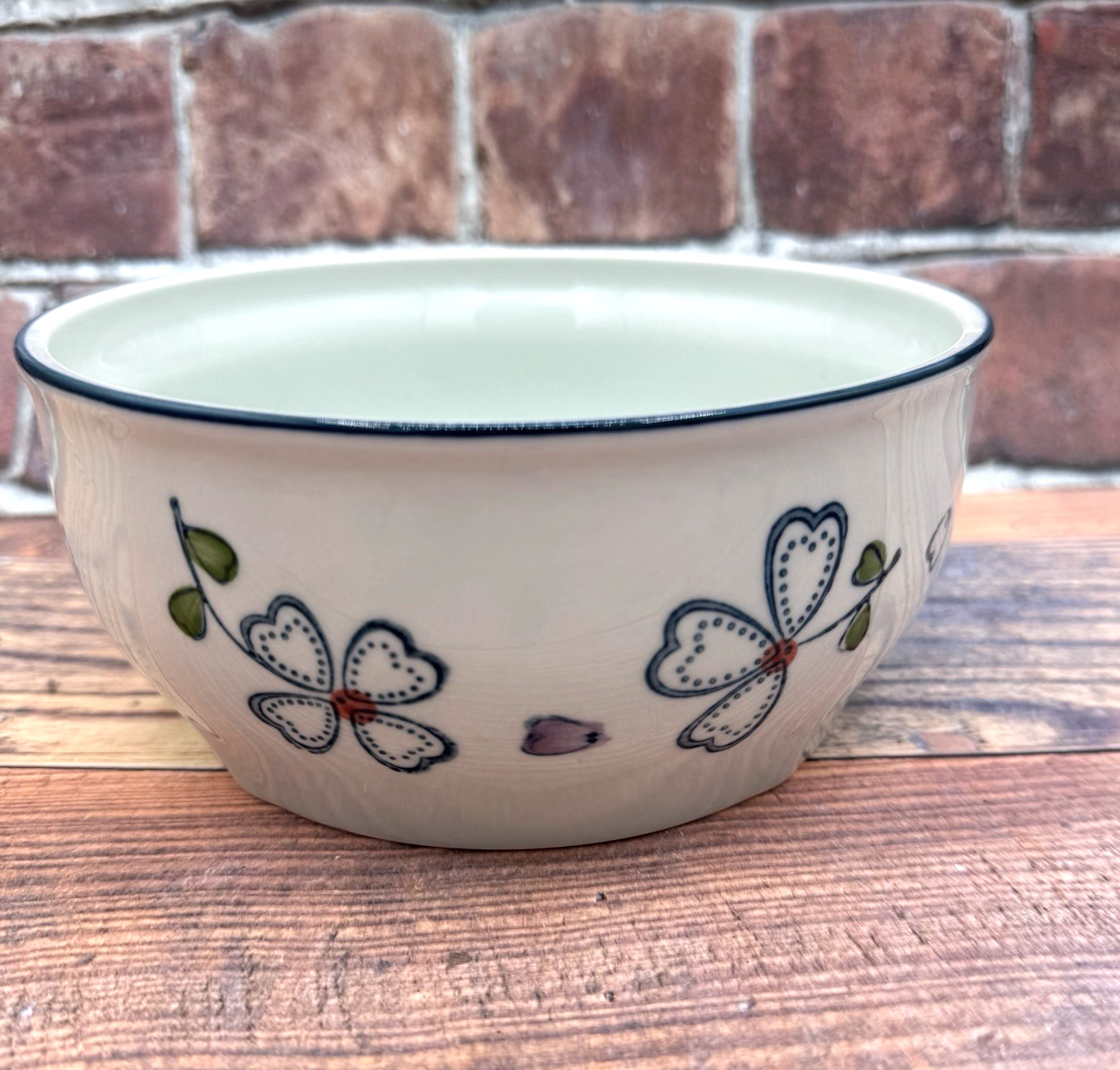 Yokohama Studio Vintage Ceramic Bowl Floral Hand Painted Blue White 7 in 1990s