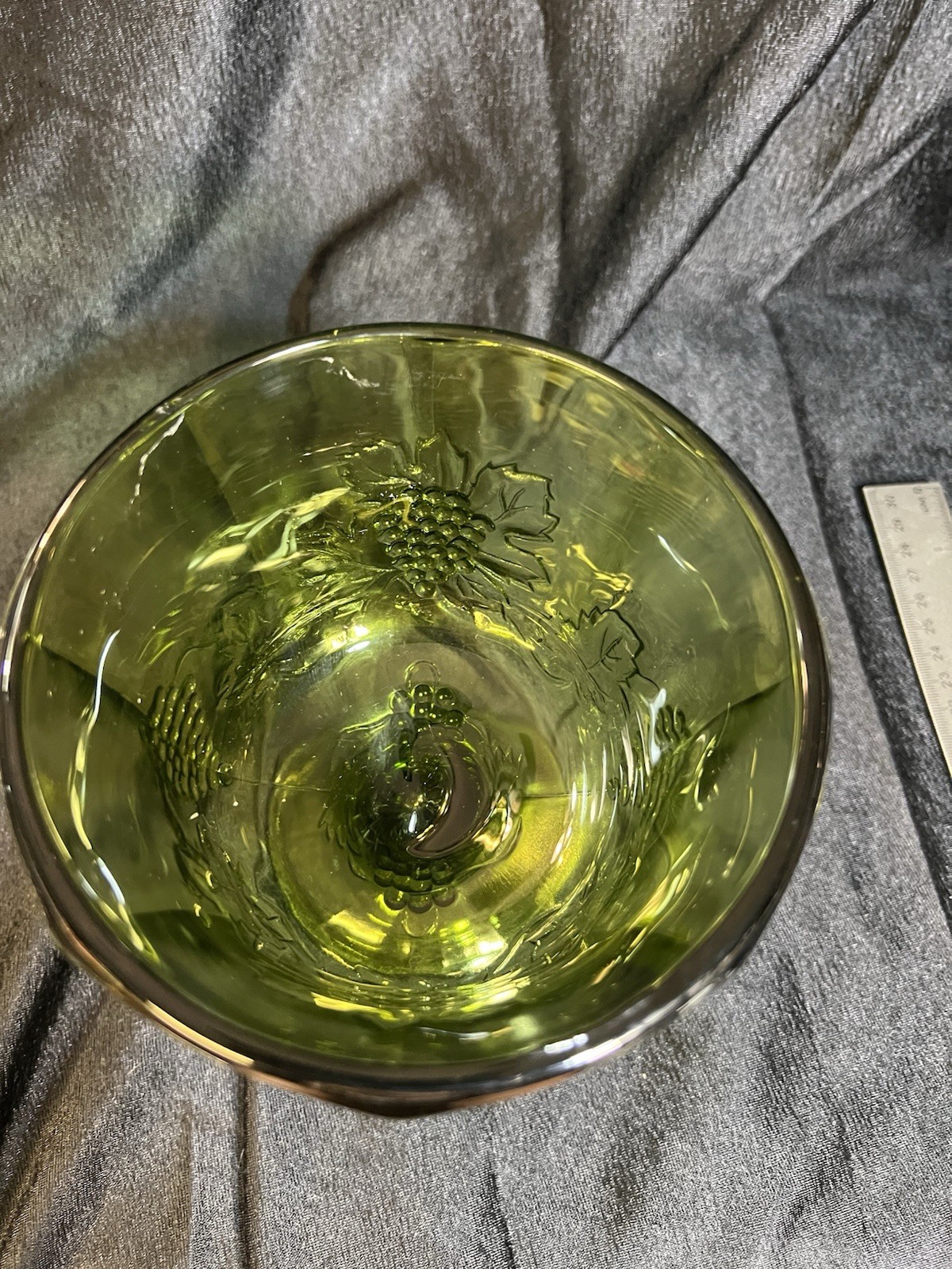 Vintage Indiana Glass Colony Harvest Pedestal Bowl Grape Avocado Green (2222)