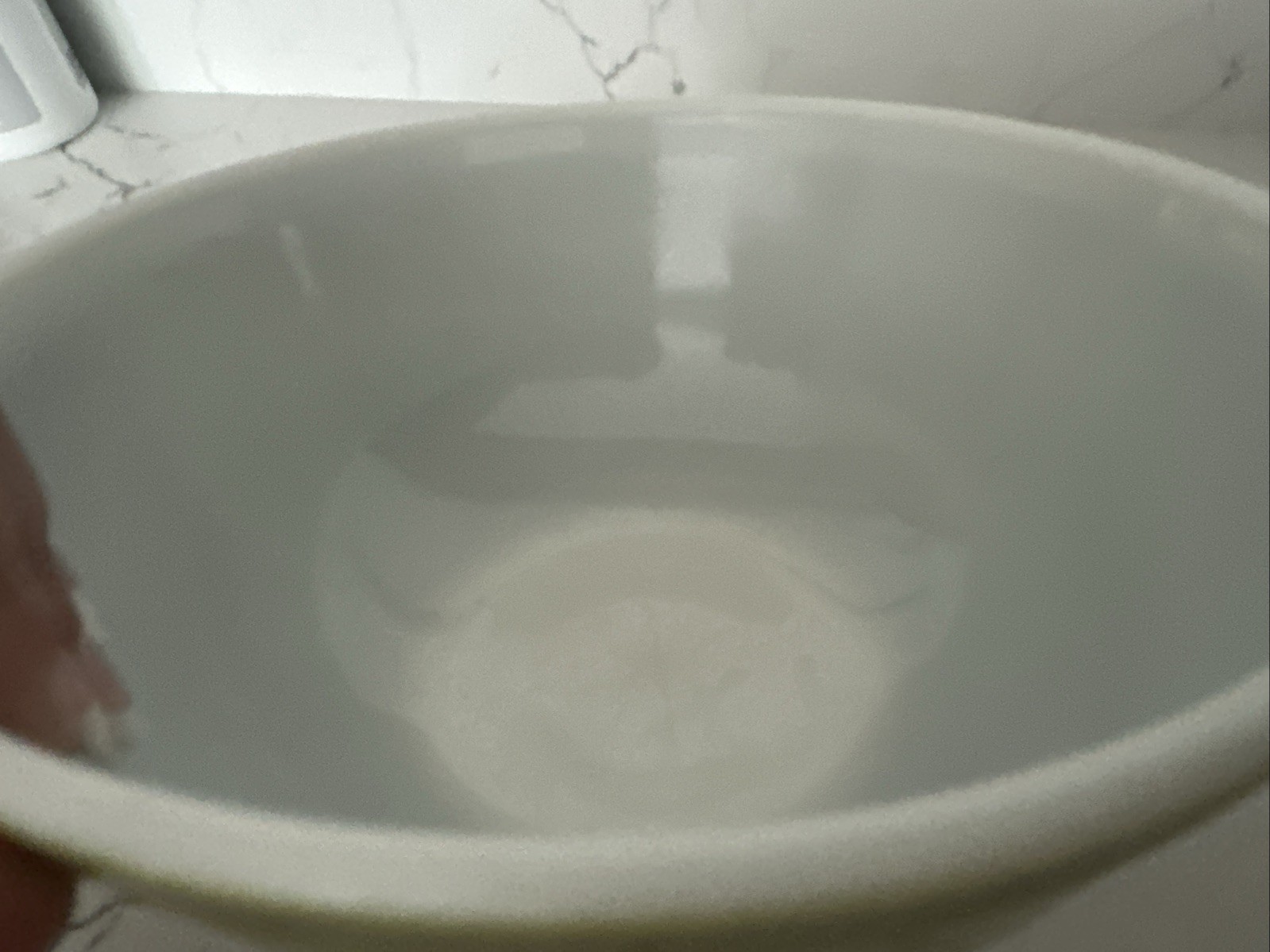 Pyrex #403 – Alvocado Olive Green Nesting Mixing Bowl – 2 1/2 QT