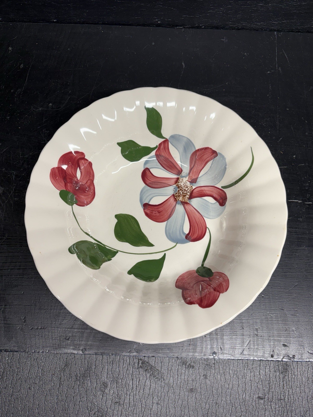 A Beautiful Vintage Blue Ridge Pottery Hand Painted 9” Bowl Floral Design USA