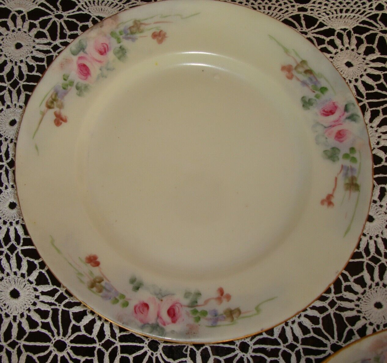 HAND PAINTED UNMARKED LIMOGES SET OF 6 DESSERT PLATES AND A DOME, ROSES & GOLD