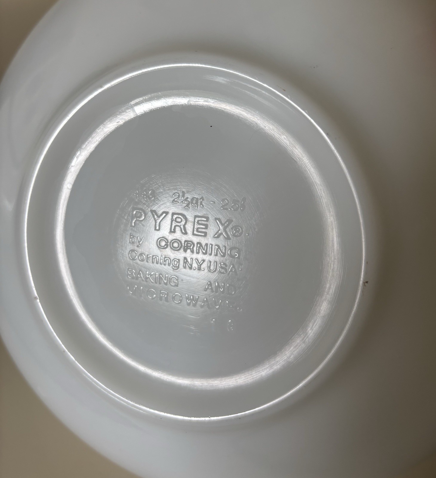 Vintage PYREX Butterfly Gold Cinderella Nesting Mixing Bowl 443