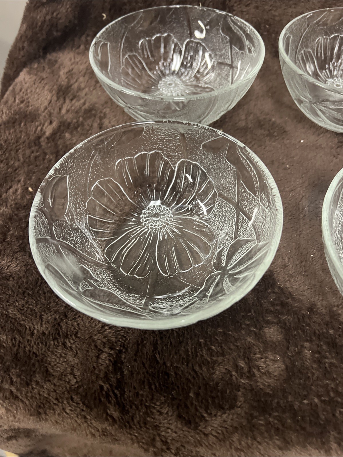 KIG Indonesia Glass Hibiscus Flower Etched / Frosted Dessert Bowl Set Of 4