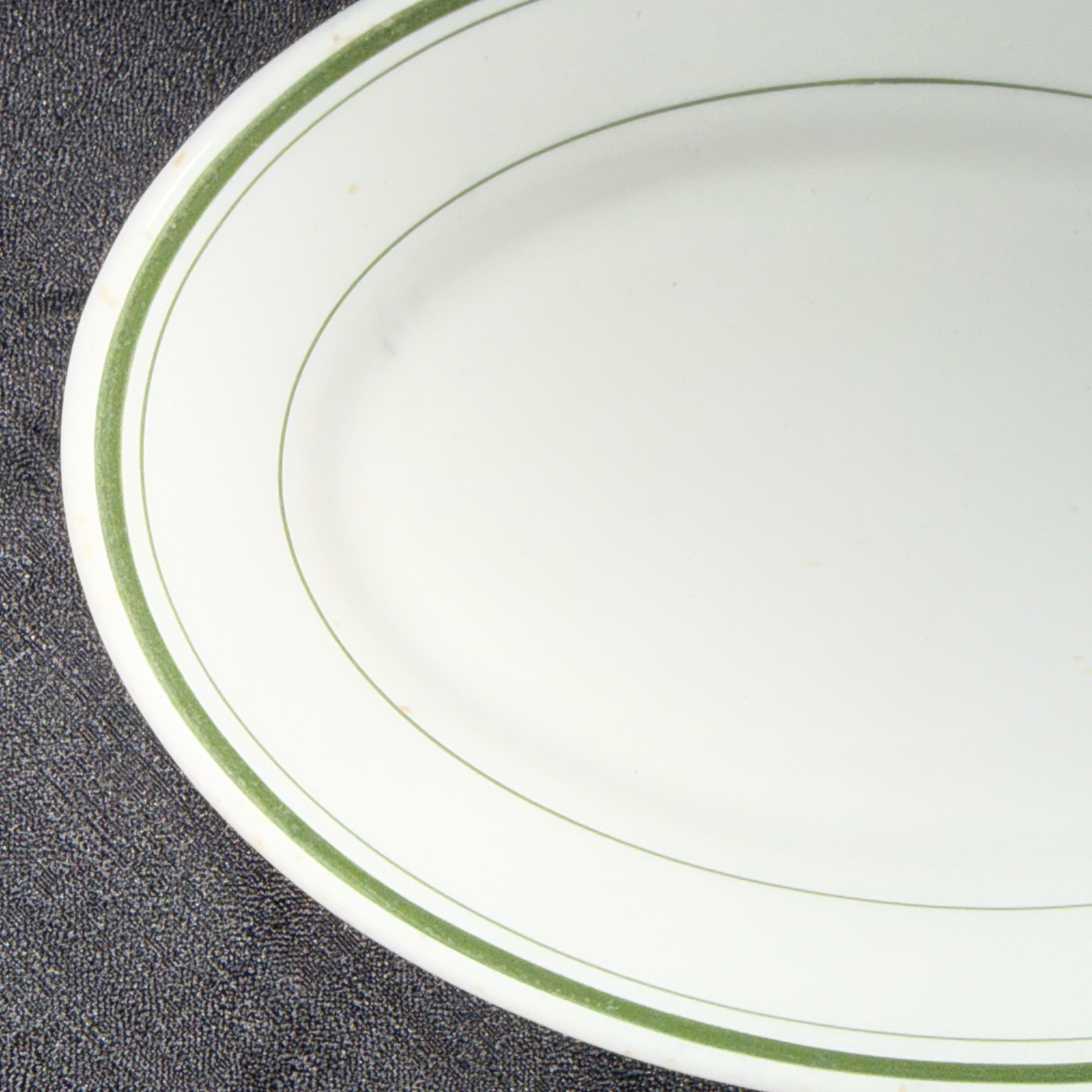 15.5” Sterling Vitrified China Restaurant Ware Green Oval Patter Plate Lot Of 3