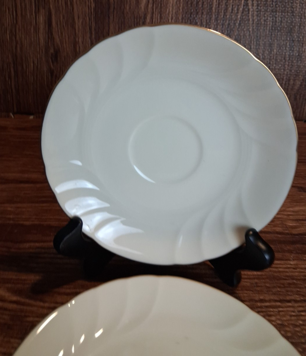 Mikasa Spunsilk L9776 Fine China Ivory Gold trim Saucer 6 1/4″ Set Of 2 Vintage