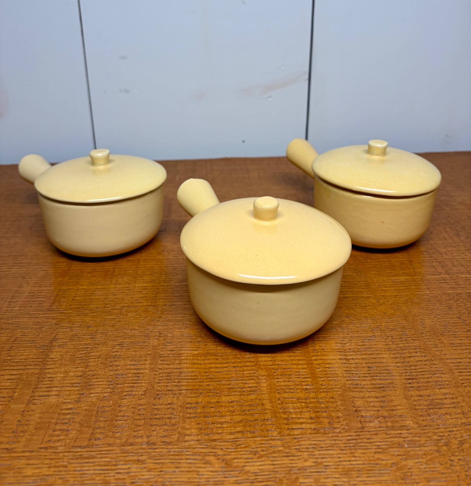 La Solana Small Yellow Covered Casserole Dishes (Set of 3)