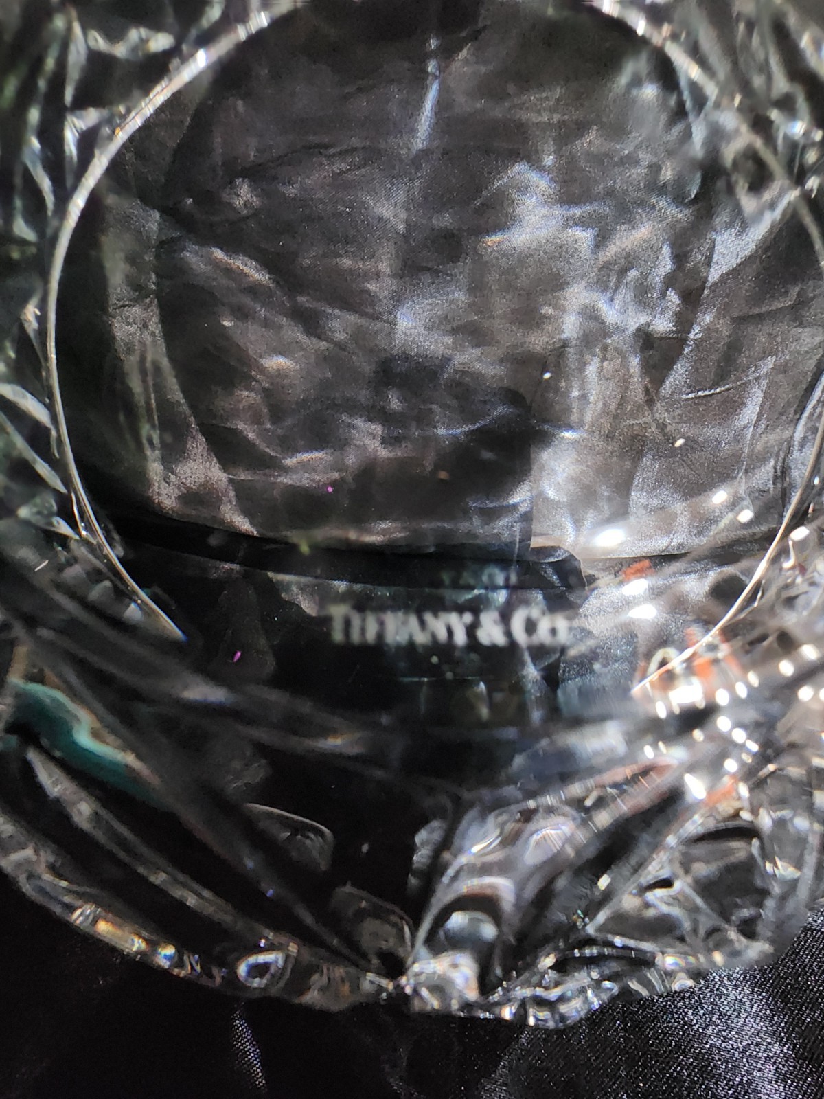 Tiffany & CO Rock Cut 9” Crystal Bowl With Original Box