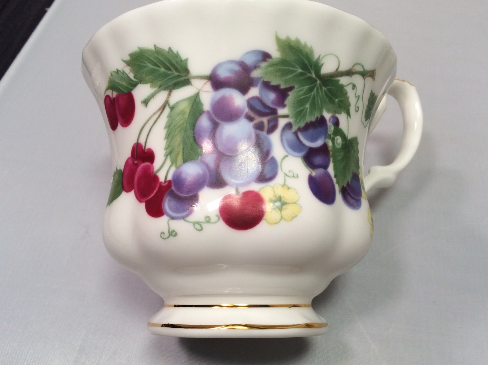 4 Fruit Royal Albert Bone China Teacups, Fruit Grapes, Peaches, Pears & Apples