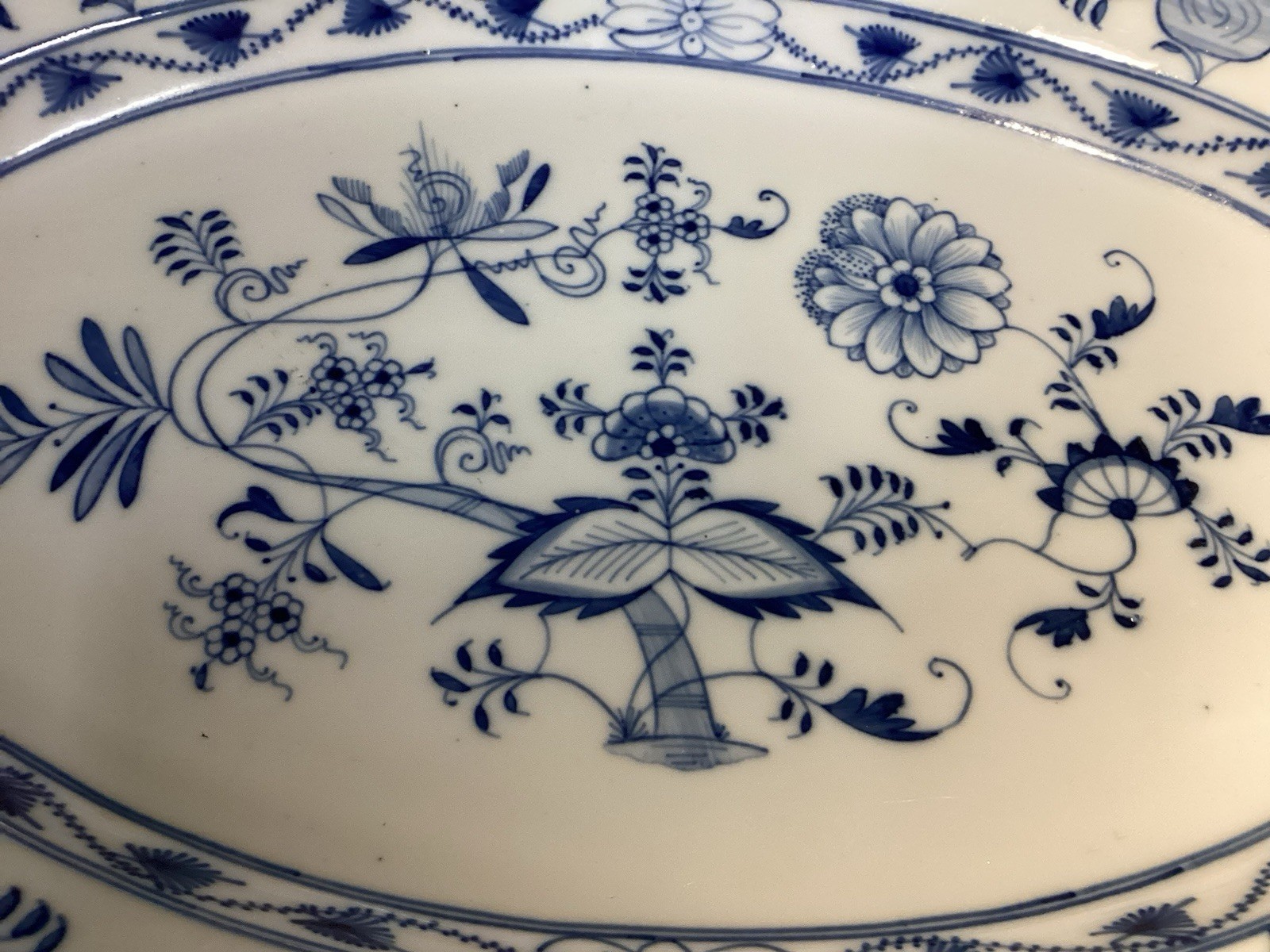 Vtg. Meissen Blue Onion Extra Lg. Oval Platter 18.75” Scalloped Edge- Germany