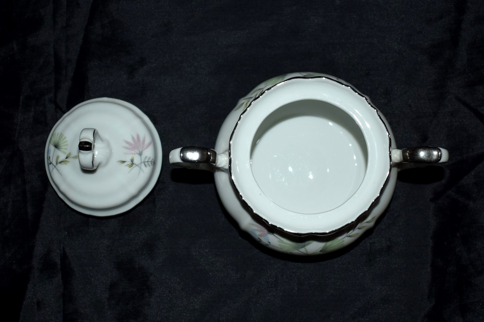 Vintage EDELSTEIN Maria Theresa Bavaria Germany Sugar Bowl