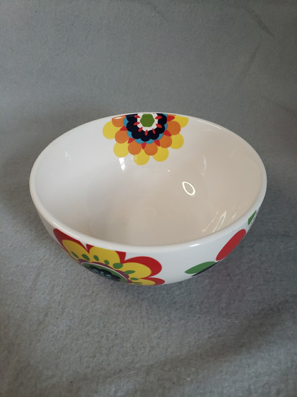 Pier 1 Retro Flower Ironstone Bowl 6.5 in Groovy Colorful Floral Dish