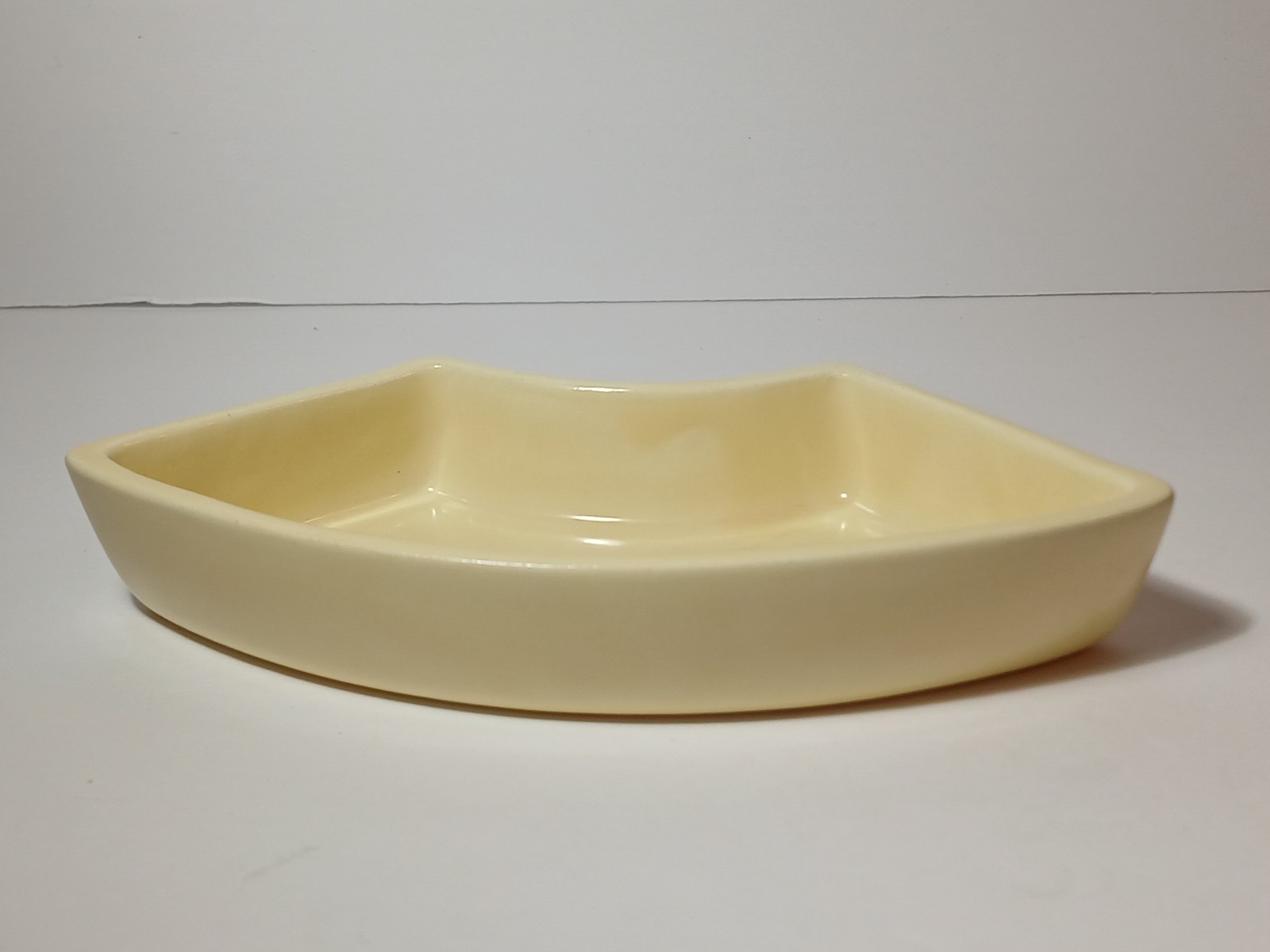 1936 RARE OLD VINTAGE FIESTA RELISH TRAY INSERT VINTAGE IVORY FIESTA FIESTAWARE