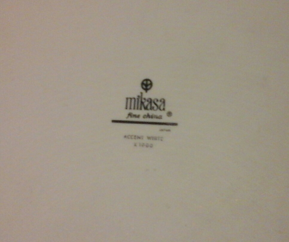 VINTAGE MIKASA FINE CHINA FLAN DISH, JAPAN, ACCENT WHITE,K-1000,SEE PICTURE’S