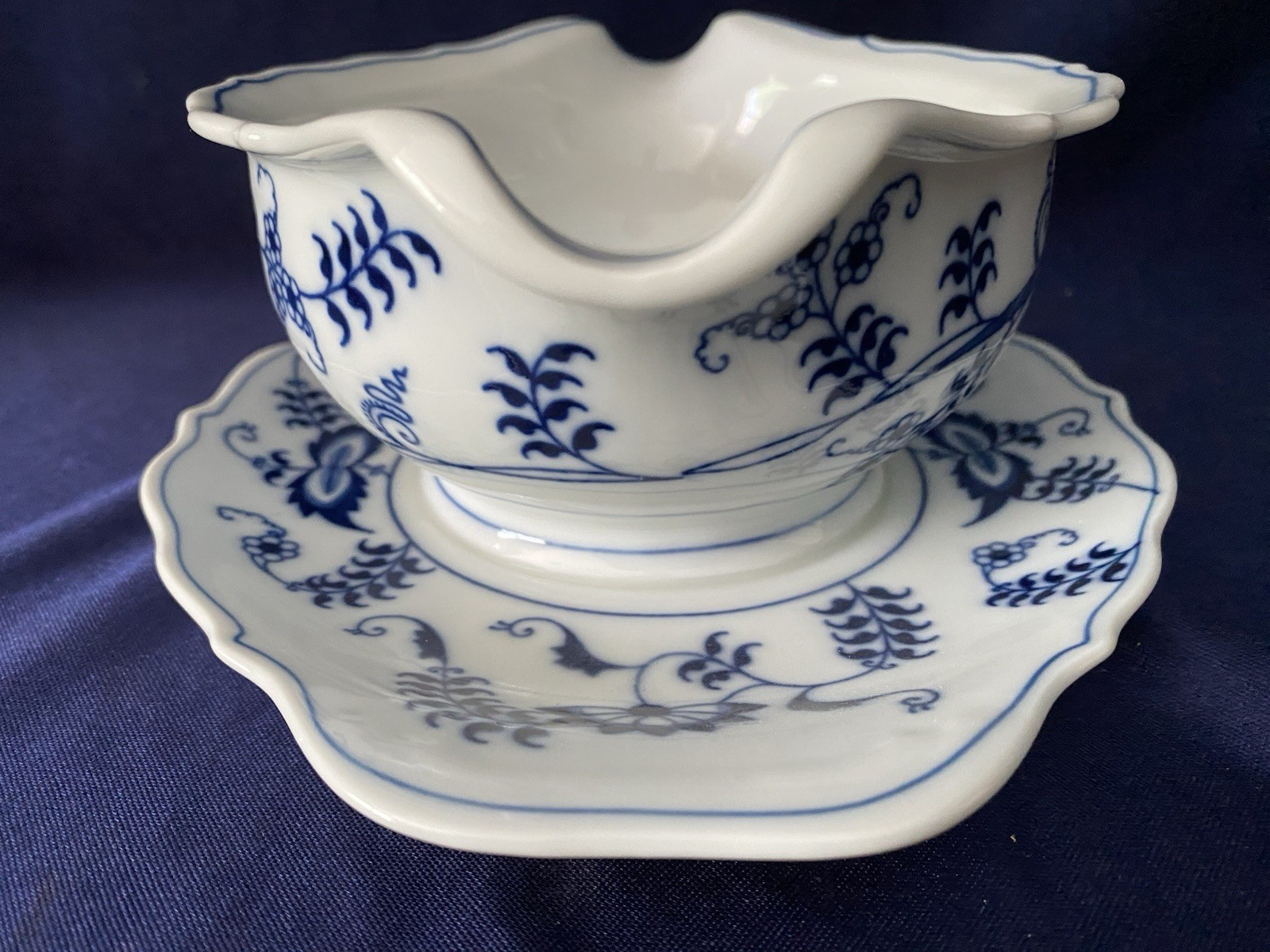 BLUE DANUBE Two Spout Gravy/Sauce Boat Attached Underplate Banner Stamp EUC