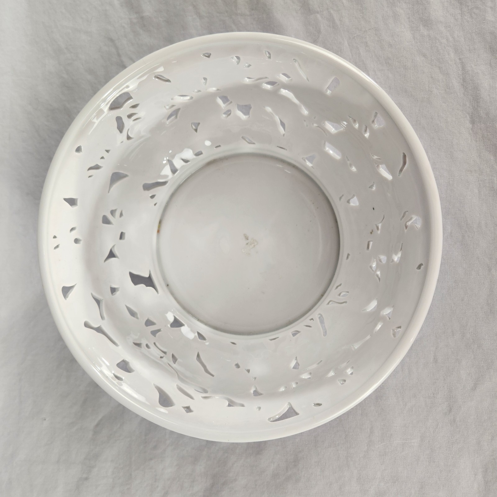 Vintage Pacific Rim Ceramic Bowl Filagree White Birds Fruit Leaves Cottage Farm