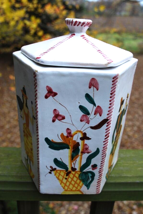 Vintage ITALY Hexagonal BISCUIT/ COOKIE JAR Hand Painted Art Pottery MUSICIANS