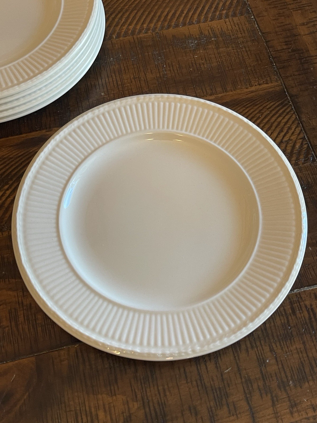Wedgwood Edme Salad Plates ~ Set of 8 Ivory Off White Plates