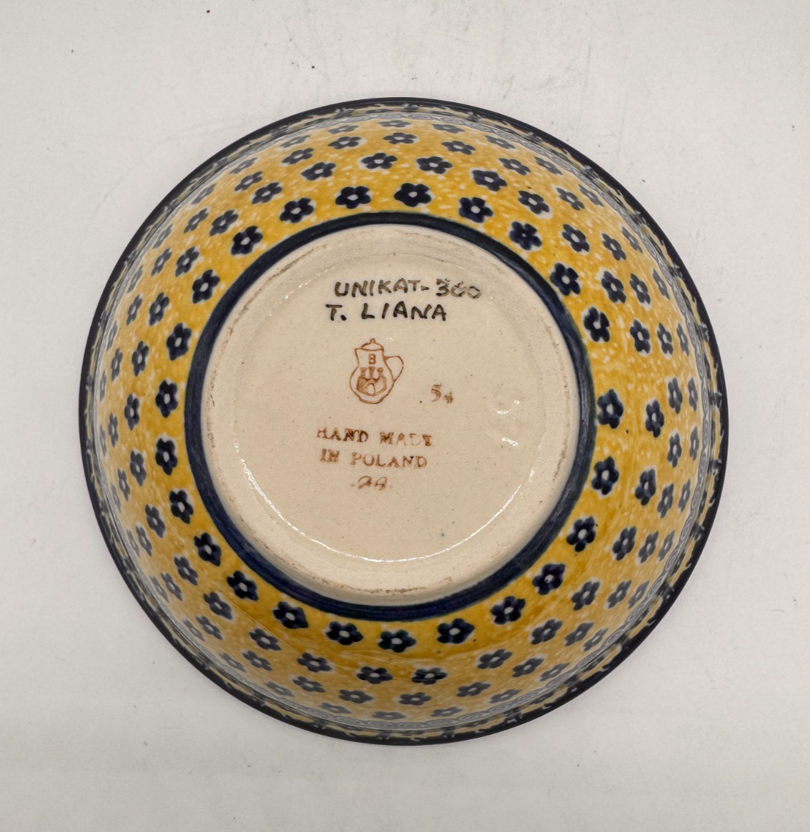Boleslawiec Polish Pottery Bowl Yellow & Cobalt Blue Flower Pattern Blue Rim