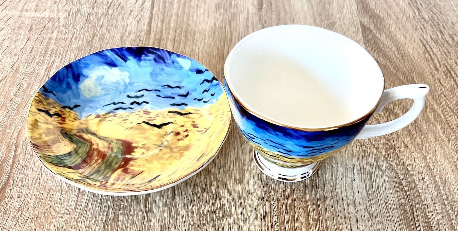 Unmarked Ceramic Tea Cup & Saucer Set Art Theme Decorative China